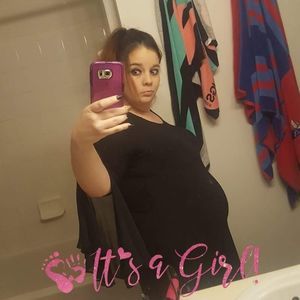 Meet your Posher, Denielle